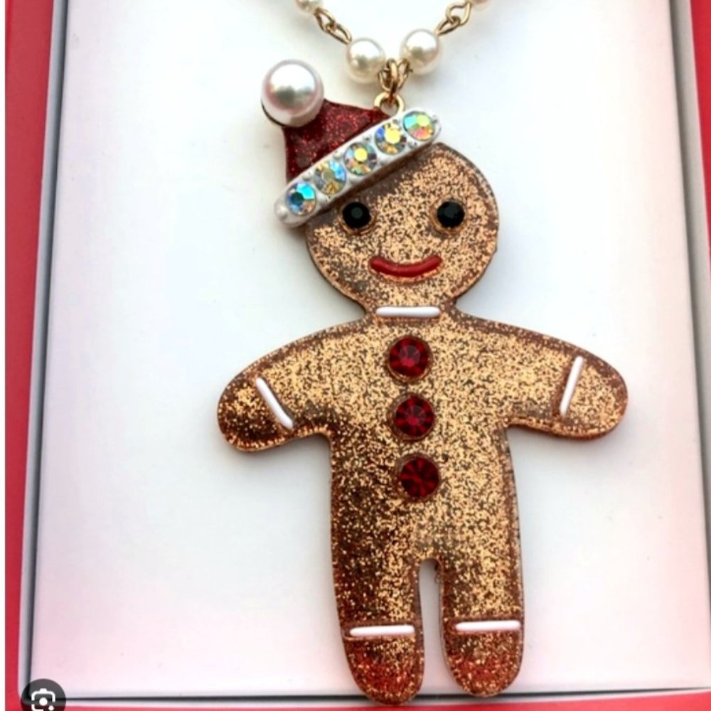 NEW Betsey Johnson Glitter and Rhinestones Gingerbread Man With Pearls B…
